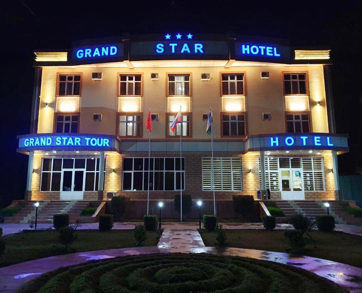 Grand Star Hotel Qarshi Buitenkant foto